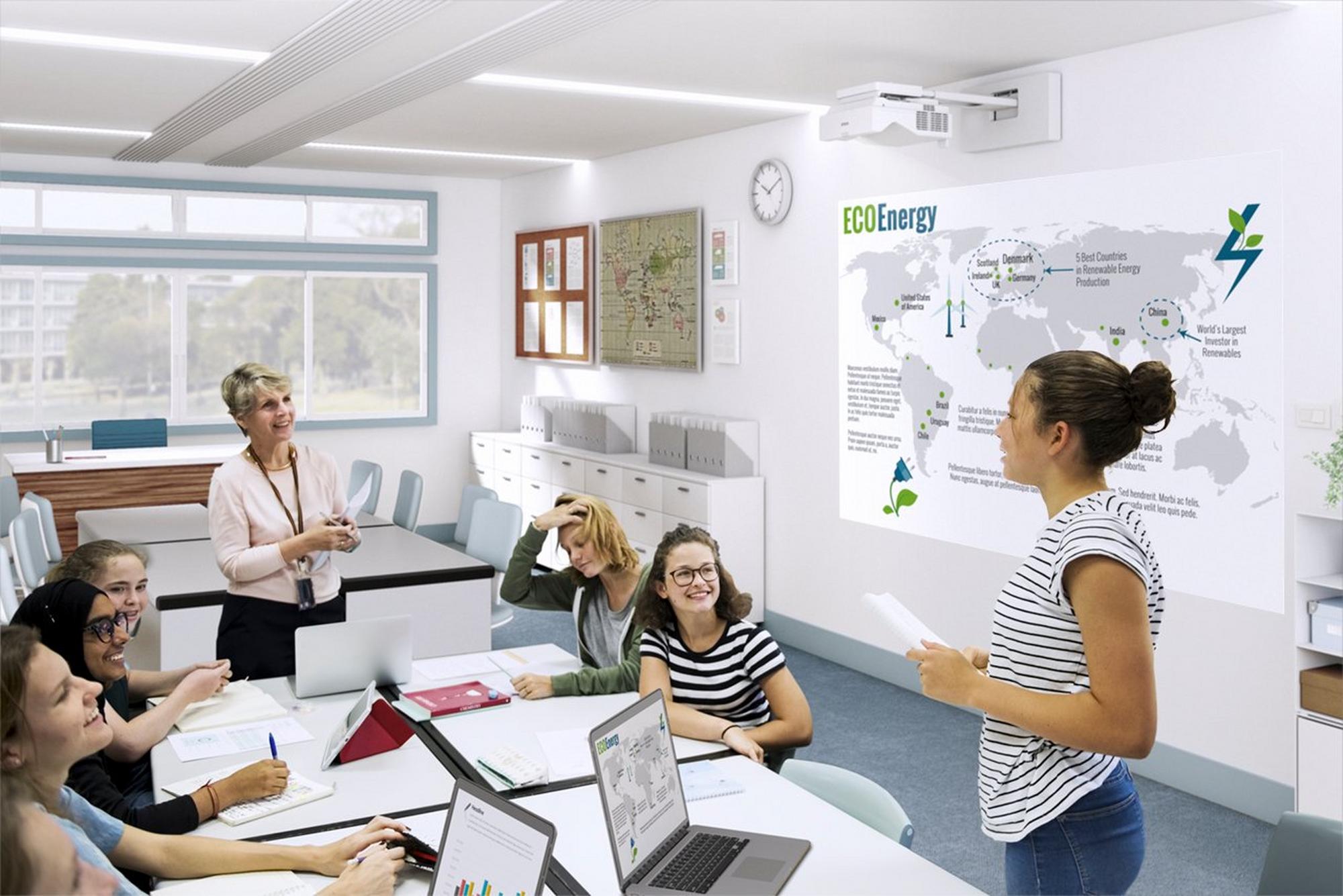 Epson EB-760W Projector (V11HA81080)